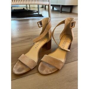 Sole Society Women's Beige Suede Ankle Strap Block‎ Heel Sandals